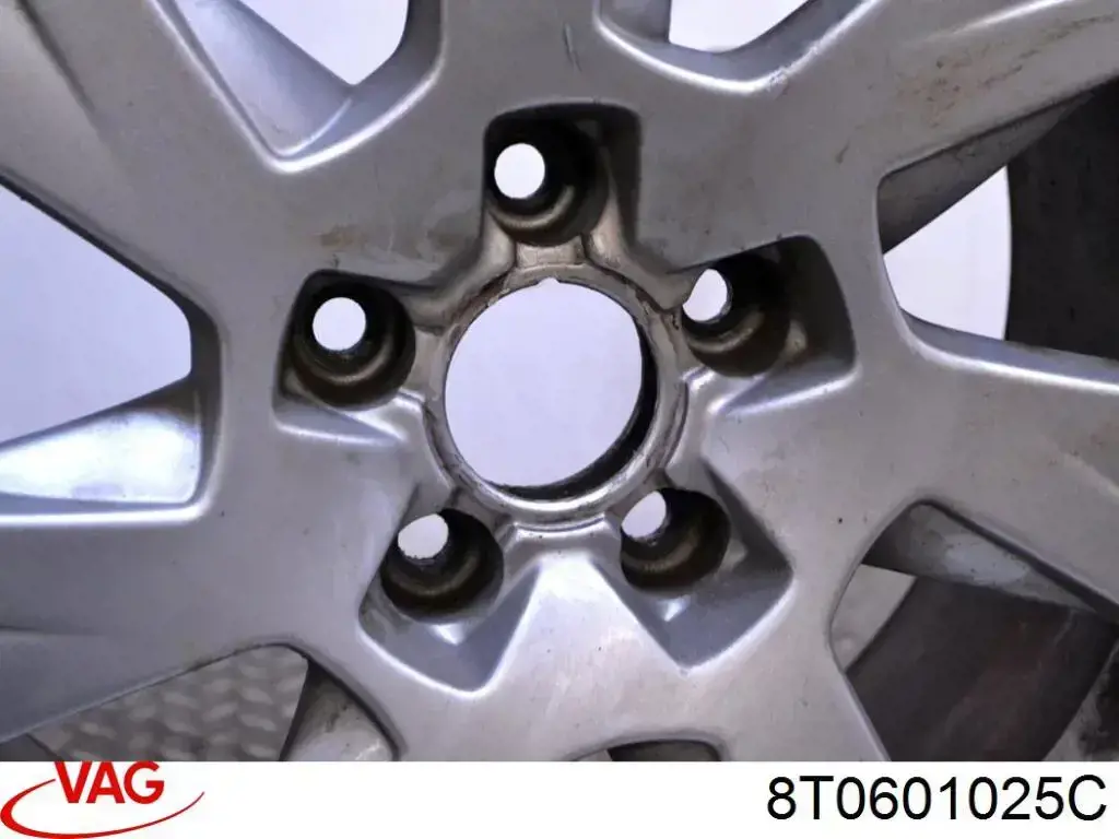 Discos de roda de aleação ligeira (de aleação ligeira, de titânio) VAG 8T0601025C preço, a partir de 204,31 USD