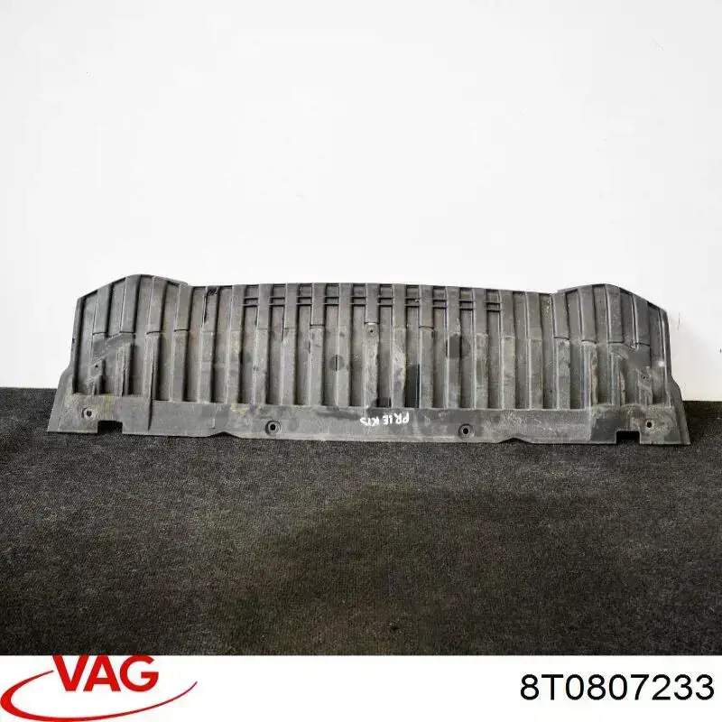 8T0807233 VAG Proteção do pára-choque dianteiro