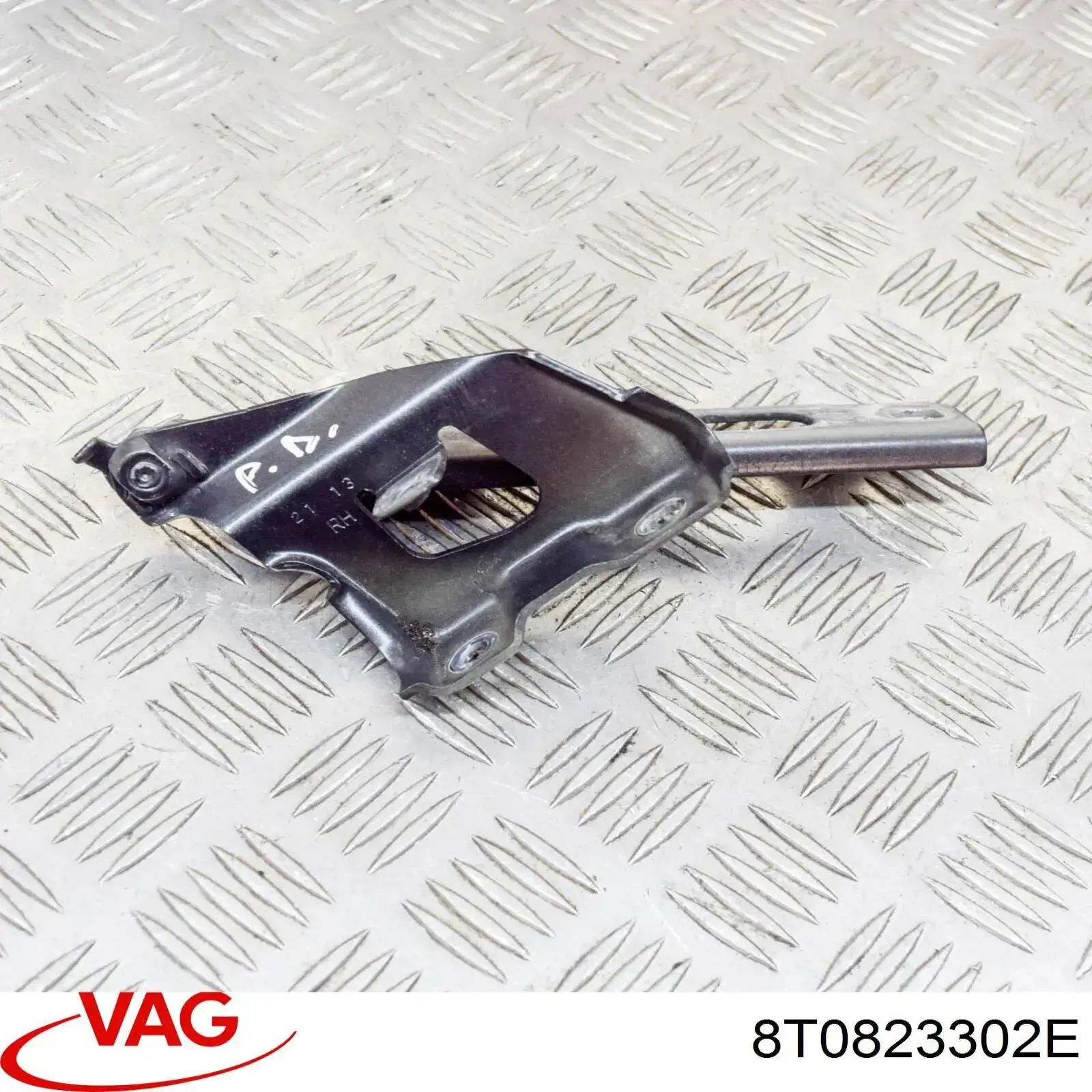 Gozno da capota direito VAG 8T0823302E preço, a partir de 47,90 USD