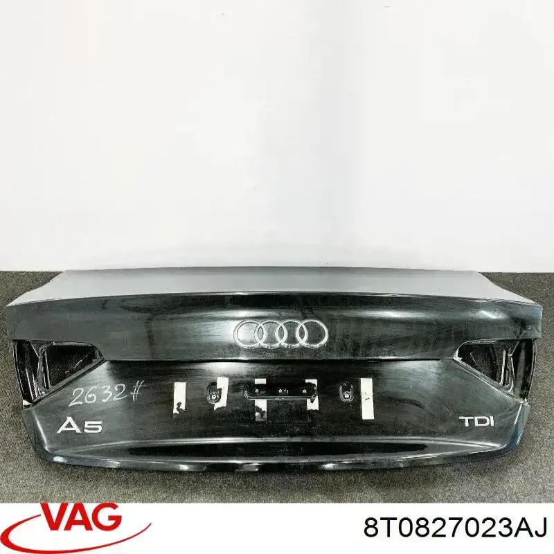 Porta traseira (3ª/5ª porta-malas (tampa de alcapão) VAG 8T0827023AJ preço, a partir de 385,69 USD