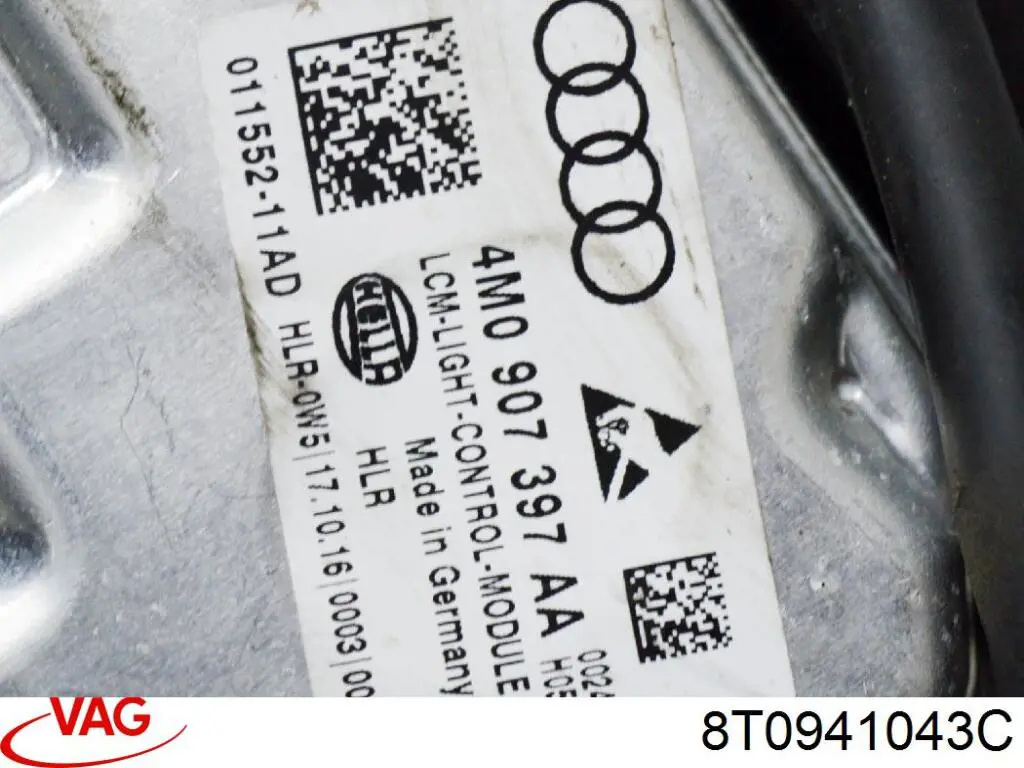 8T0941043C VAG Luz esquerda