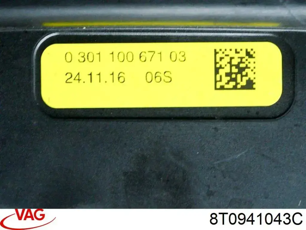 Compre 8T0941043C VAG Luz esquerda