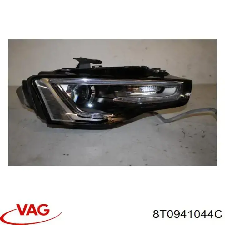8T0941044C VAG Luz direita