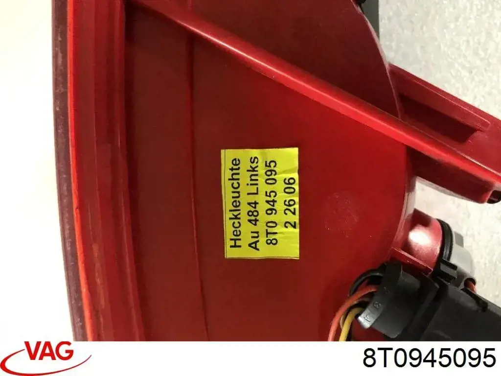 8T0945095 VAG Lanterna traseira esquerda externa