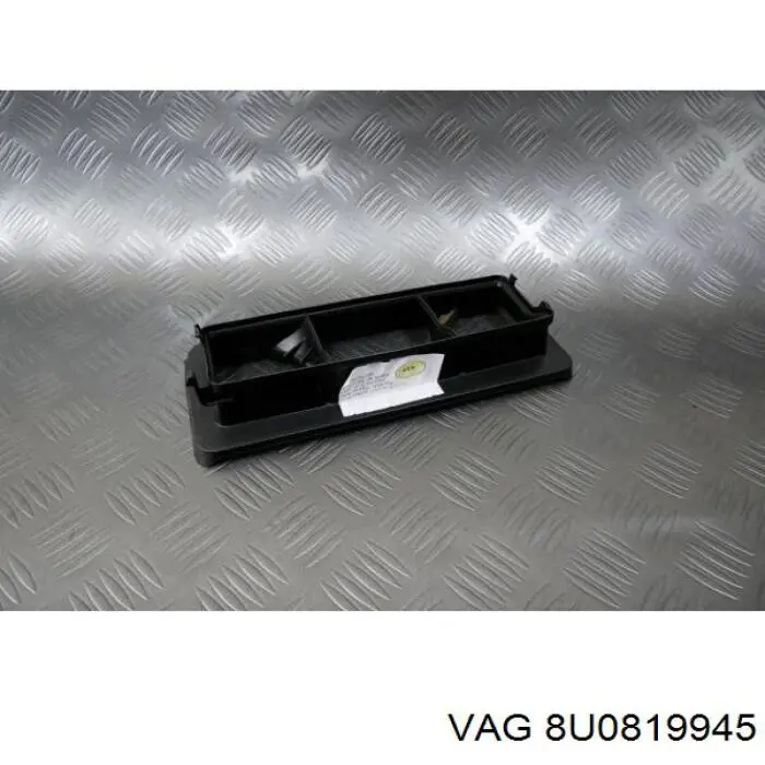 8U0819945 VAG 
