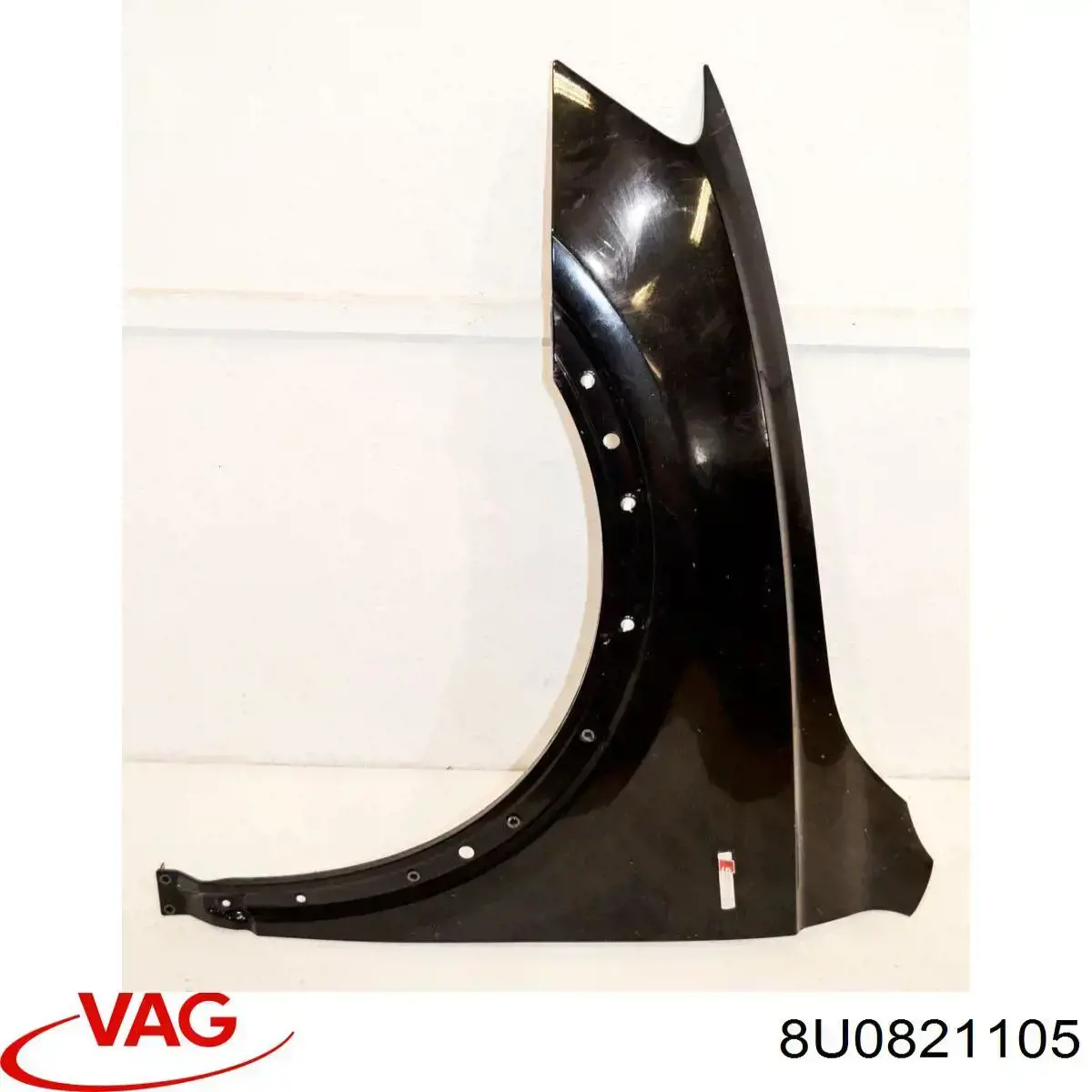 8U0821105 VAG Pára-lama dianteiro esquerdo