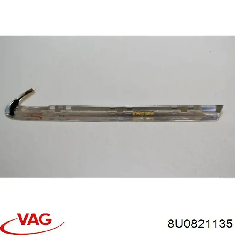 Consola dianteira de fixação do pára-lama dianteiro esquerdo VAG 8U0821135 preço, a partir de 51,04 USD