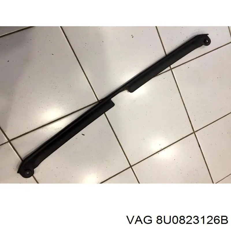 8U0823126B VAG 