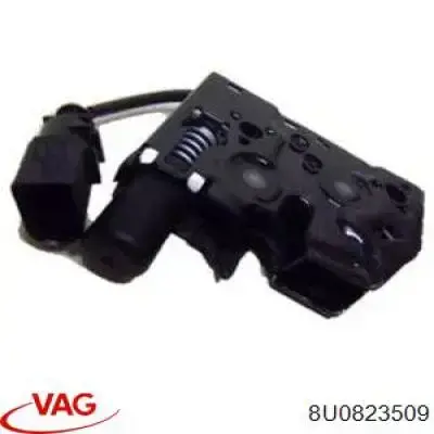 8U0823509 VAG Fecho da capota