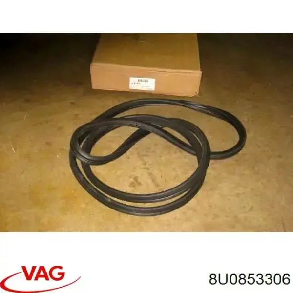 Compre 8U0853306 VAG 