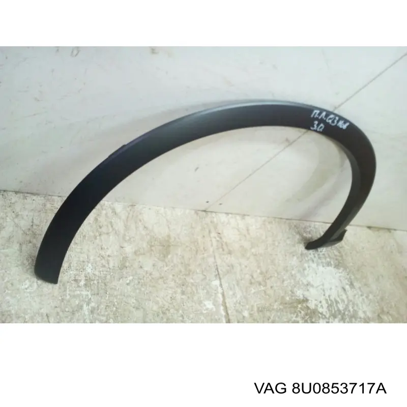 Expansor (placa sobreposta) de arco do pára-lama dianteiro esquerdo VAG 8U0853717A preço, a partir de 74,99 USD