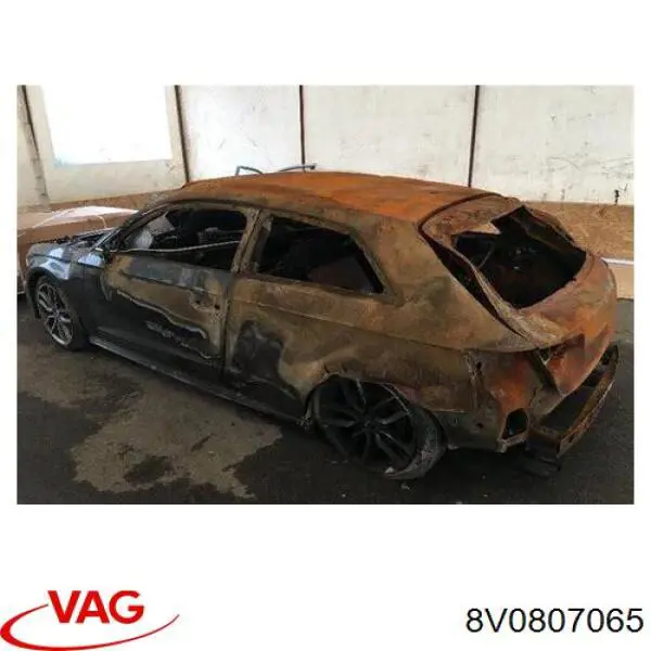 Pára-choque dianteiro VAG 8V0807065 preço, a partir de 98,80 USD