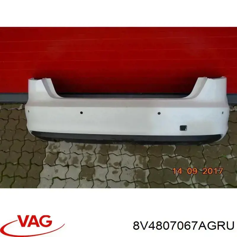 Compre 8V4807067AGRU VAG Pára-choque traseiro