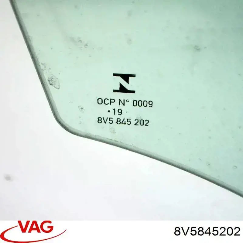 Vidro da porta dianteira direita VAG 8V5845202 preço, a partir de 44,94 USD