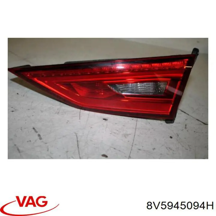 Lanterna traseira direita interna VAG 8V5945094H preço, a partir de 235,73 USD