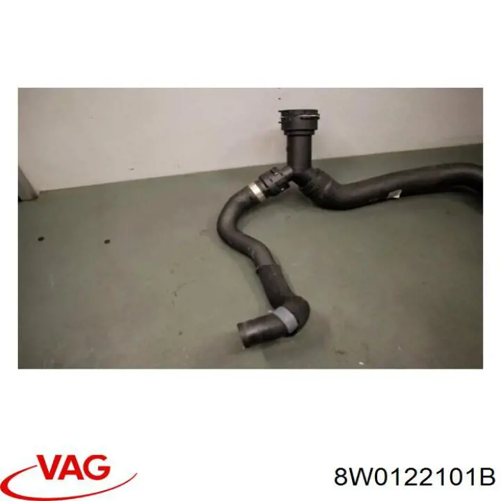 8W0122101B VAG Mangueira (cano derivado) do radiador de esfriamento superior