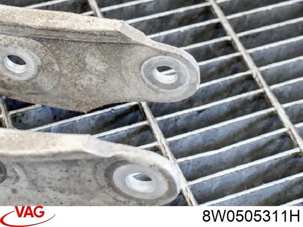 Compre 8W0505311H VAG Braço oscilante inferior esquerdo de suspensão traseira/direita