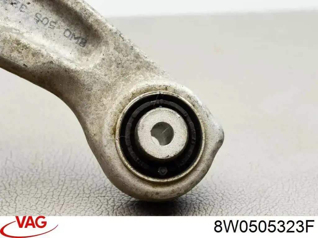 Compre 8W0505323F VAG Braço oscilante superior esquerdo de suspensão traseira