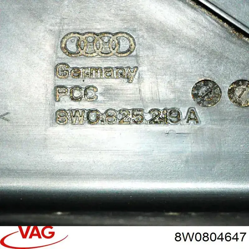 Compre 8W0804647 VAG Proteção de motor, de panela (da seção de motor)