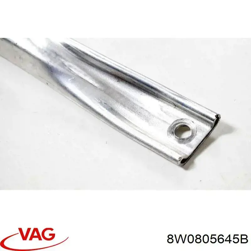 8W0805645 VAG Barra separadora esquerda das vigas dianteiras de suspensão