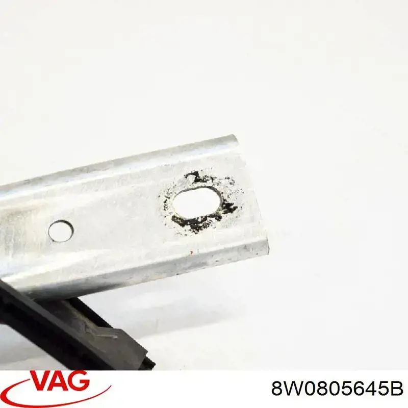 Barra separadora esquerda das vigas dianteiras de suspensão VAG 8W0805645 preço, a partir de 27,12 USD