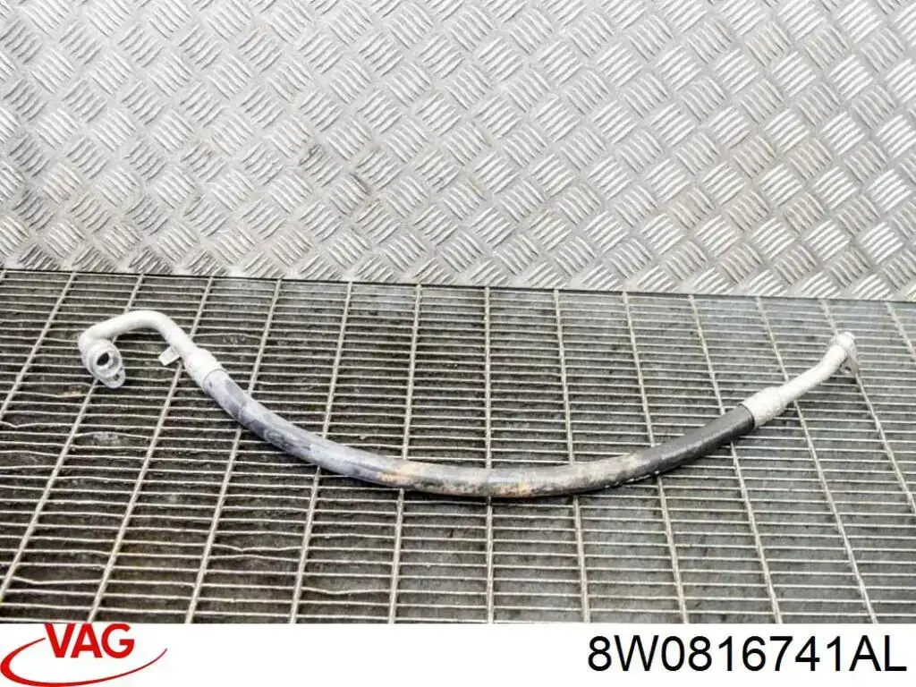 8W0816741AL VAG Mangueira de aparelho de ar condicionado, desde o radiador até o vaporizador