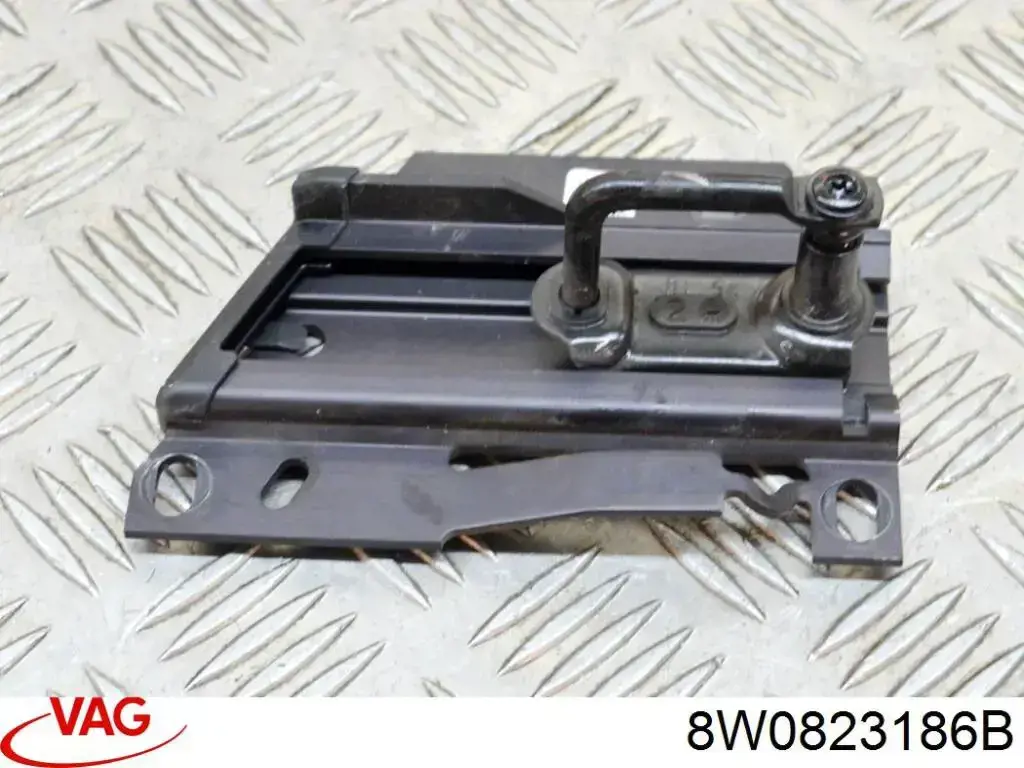 8W0823186B VAG Viga con gancho do fecho da capota