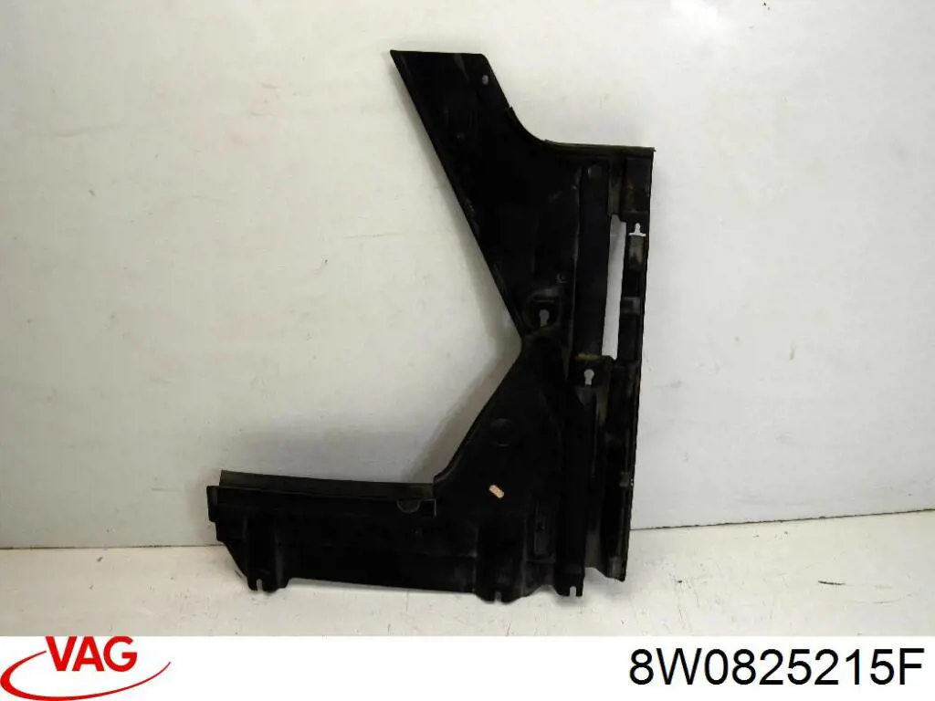 8W0825215F VAG Proteção de fundo traseira esquerda