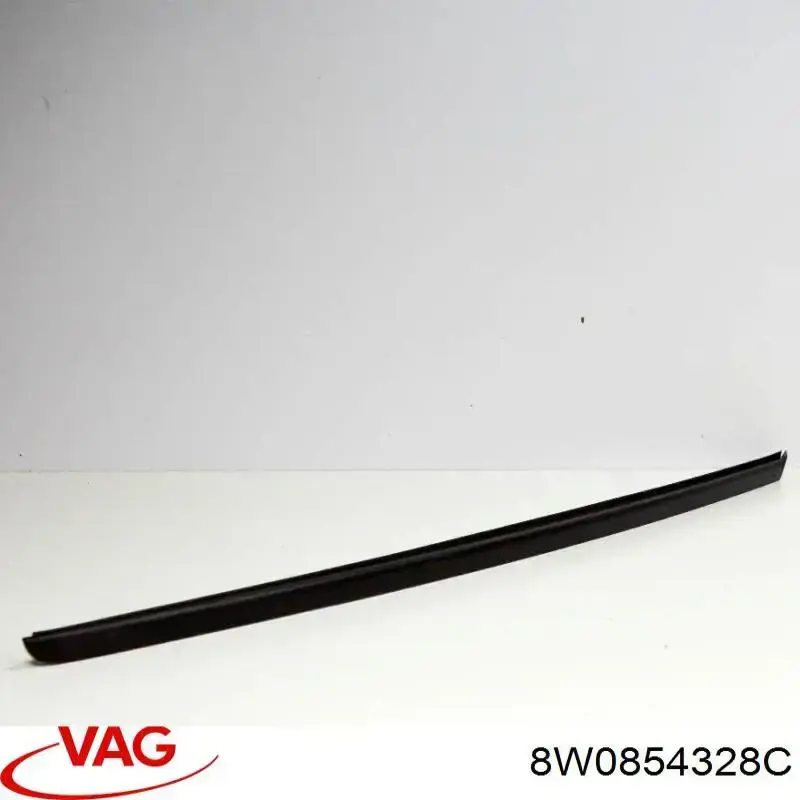 8W0854328C9B9 VAG Moldura direita de pára-brisas