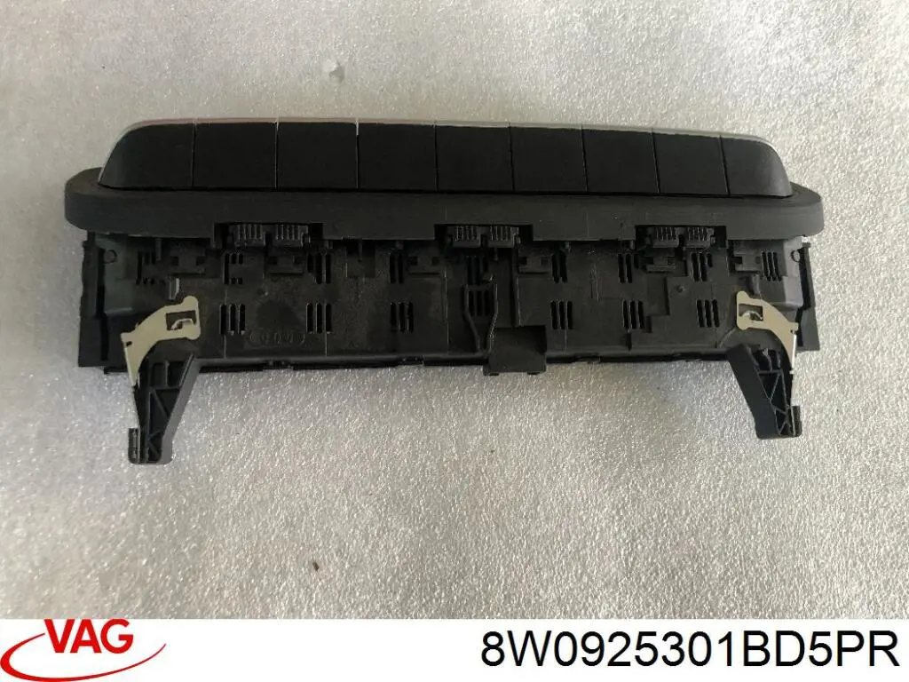 Bloco de botões do console central VAG 8W0925301BD5PR preço, a partir de 115,35 USD