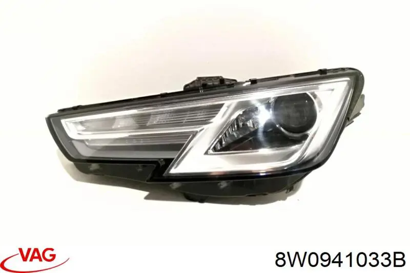 8W0941033B VAG Luz esquerda