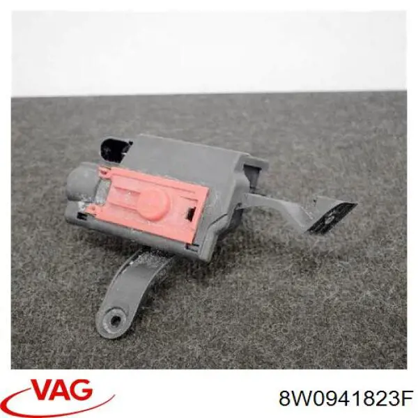 Unidade de dispositivos de segurança VAG 8W0941823F preço, a partir de 152,63 USD