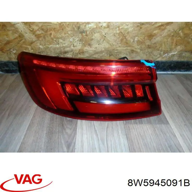 Lanterna traseira esquerda externa VAG 8W5945091B preço, a partir de 272,41 USD