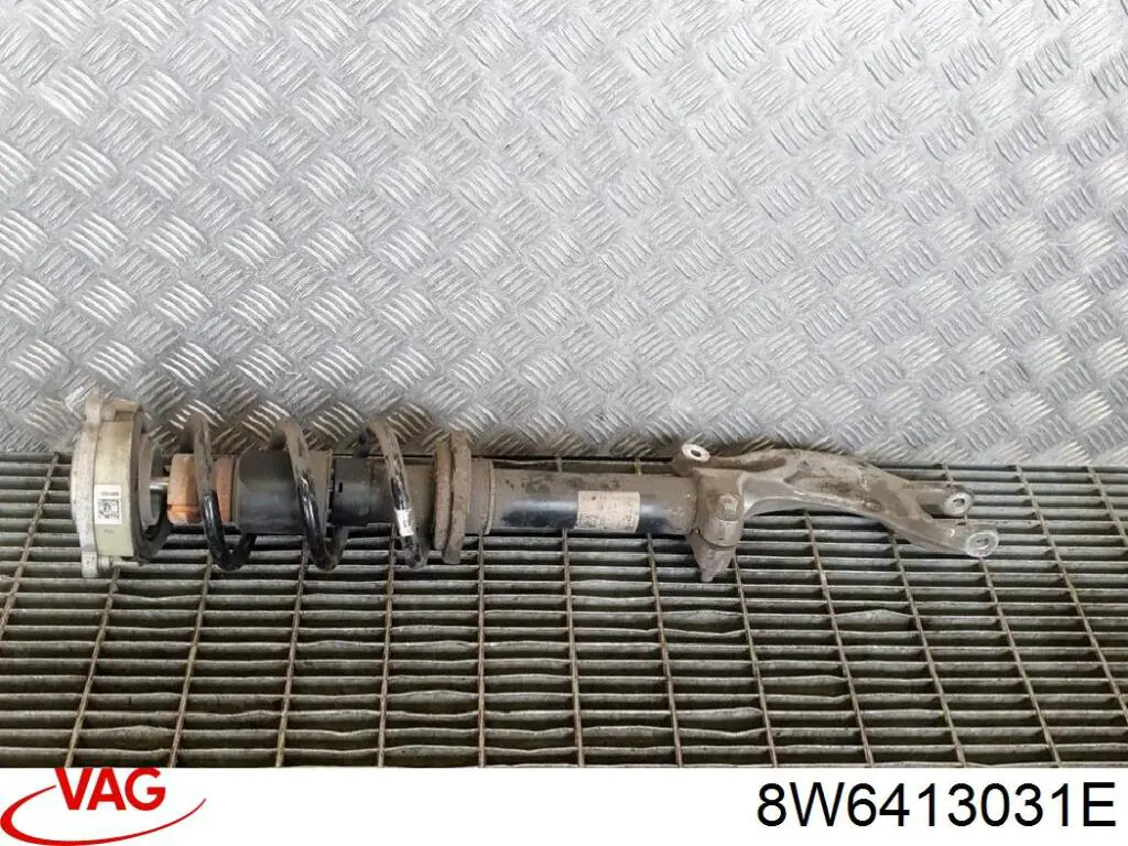 8W6413031E VAG Amortecedor dianteiro