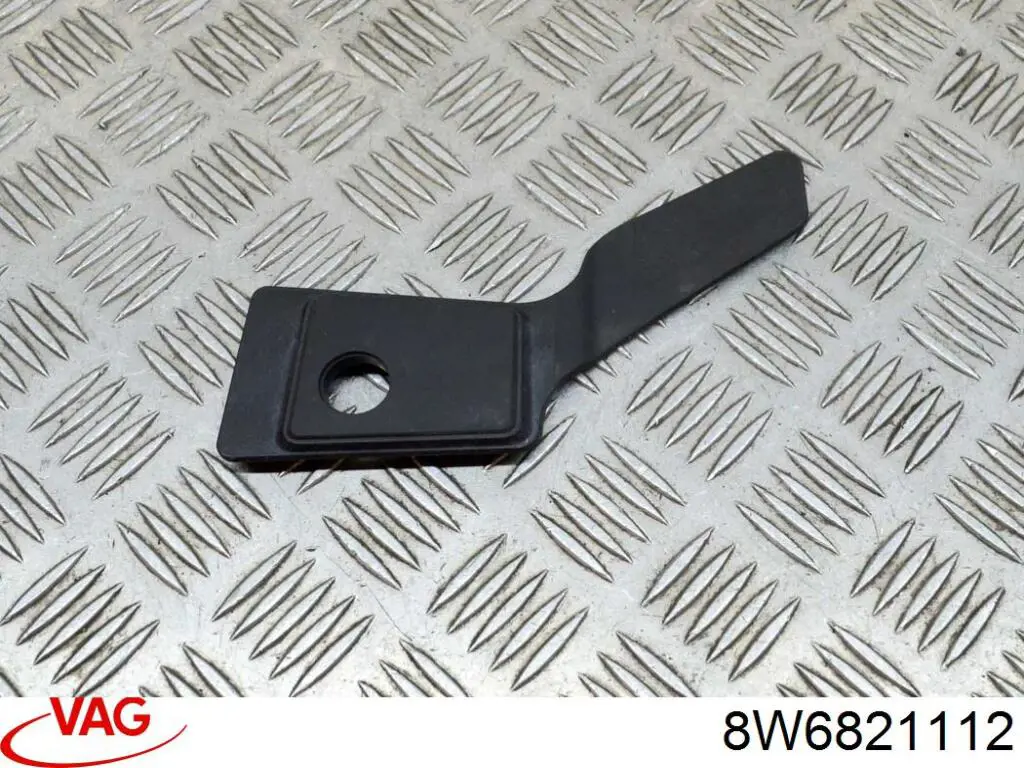 Compactador do pára-lama VAG 8W6821112 preço, a partir de 23,12 USD