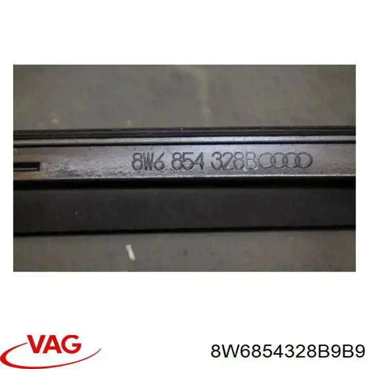 8W6854328B9B9 VAG Moldura direita de pára-brisas