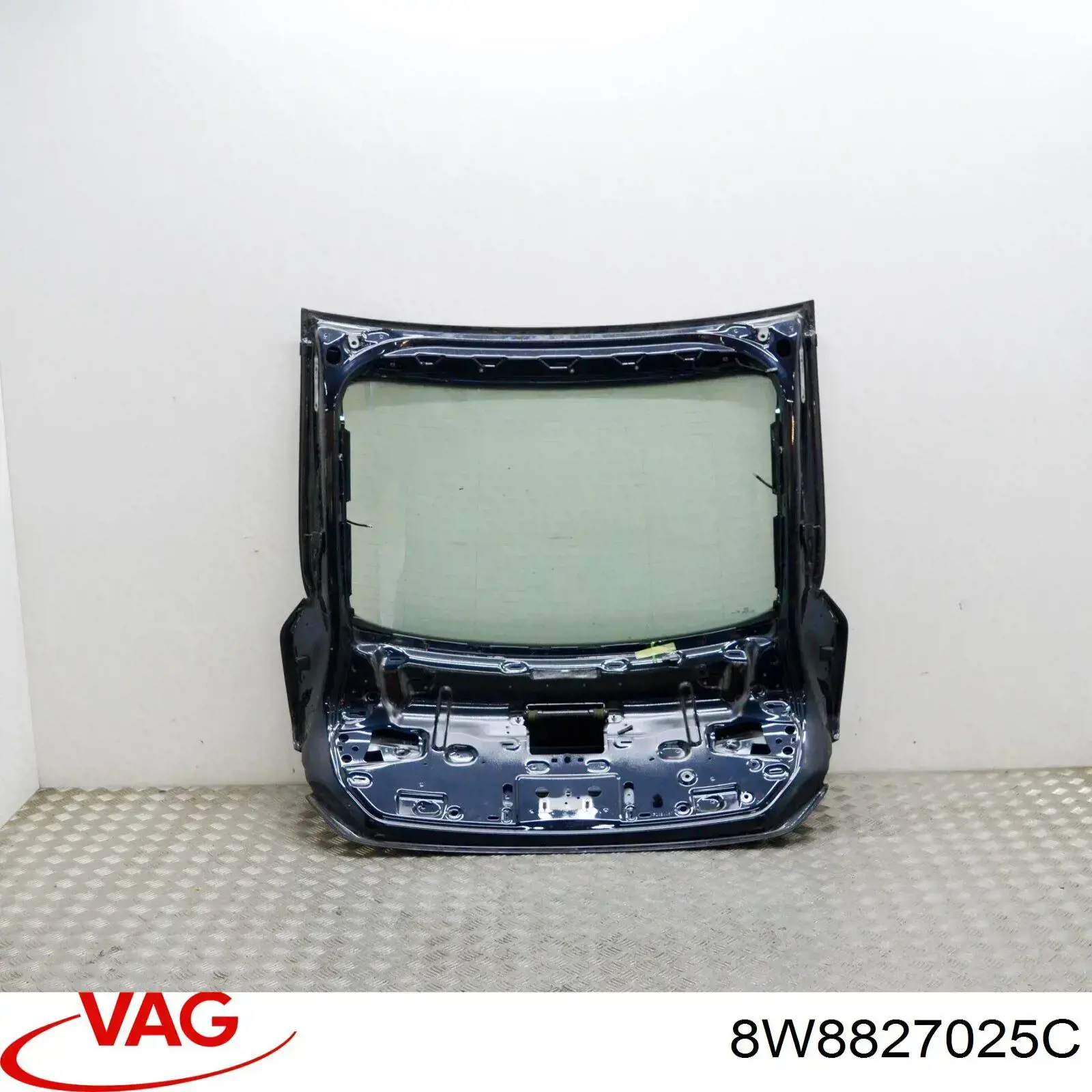 Porta traseira (3ª/5ª porta-malas (tampa de alcapão) VAG 8W8827025E preço, a partir de 683,79 USD