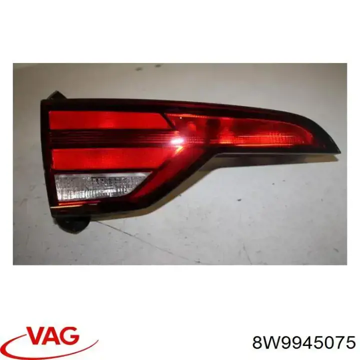 8W9945075 VAG Lanterna traseira esquerda interna