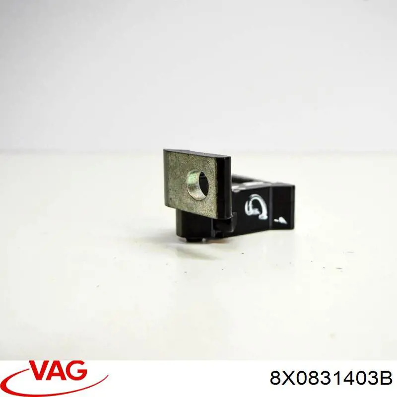 Gozno da porta dianteira esquerda VAG 8X0831403B preço, a partir de 23,09 USD