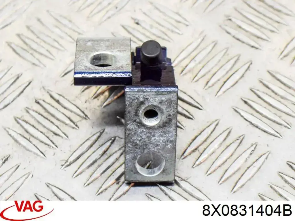 Gozno da porta dianteira direita VAG 8X0831404B preço, a partir de 27,26 USD