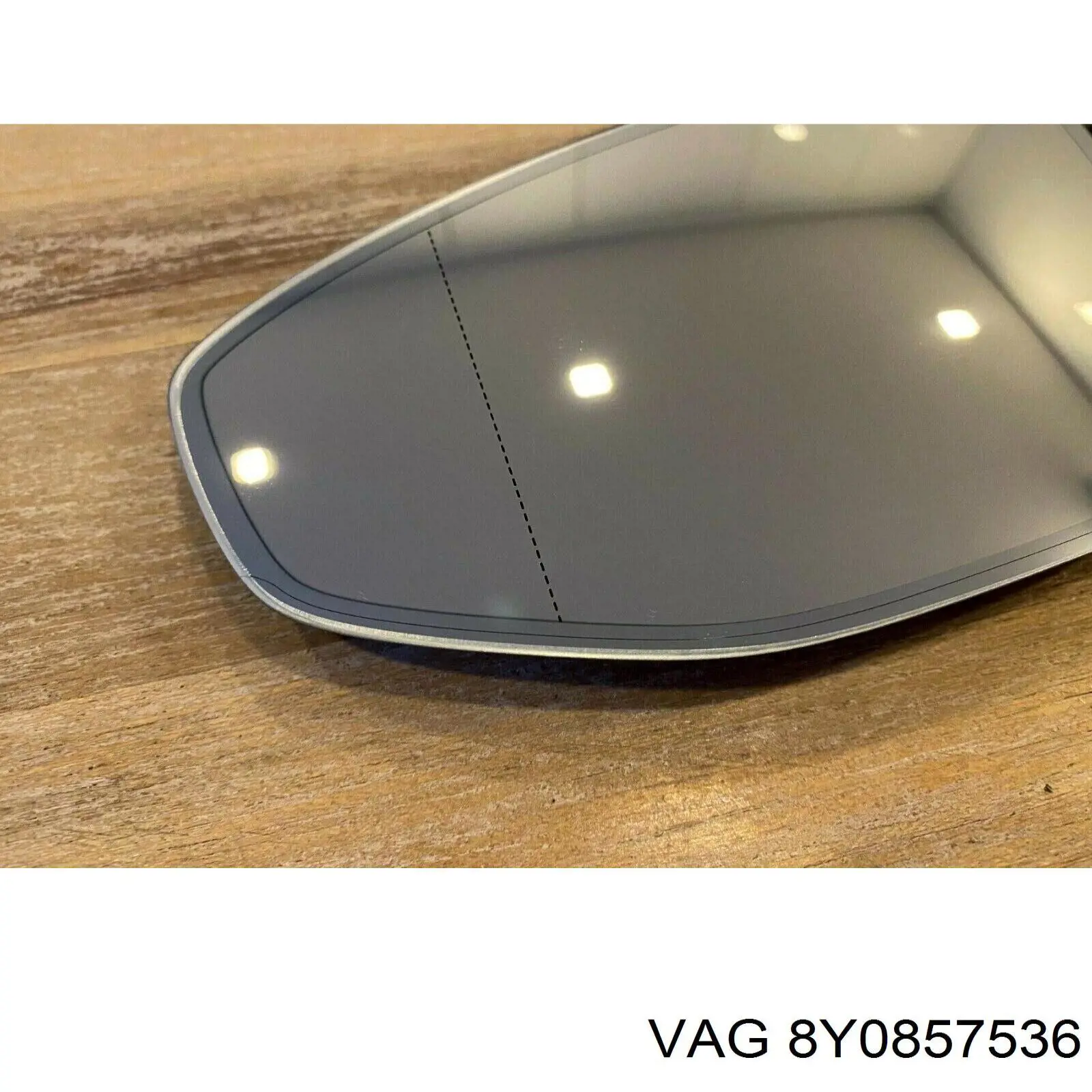 Compre 8Y0857536 VAG Elemento espelhado do espelho de retrovisão direito