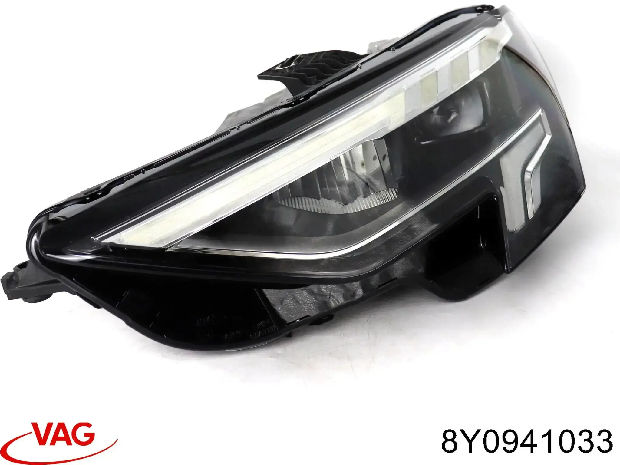 Luz esquerda VAG 8Y0941033 preço, a partir de 847,88 USD