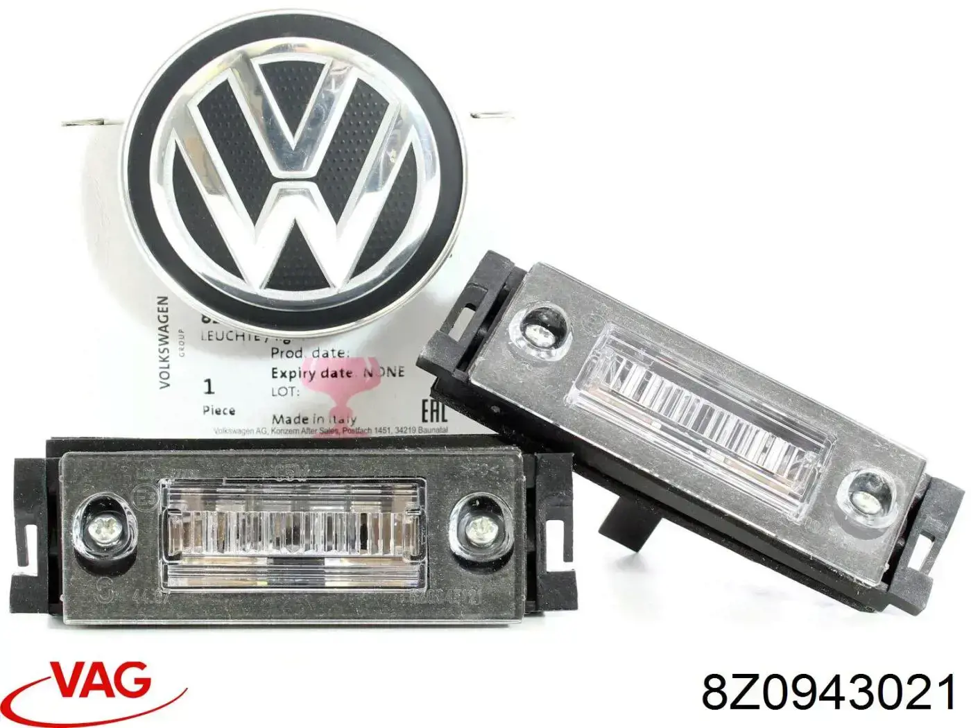 Lanterna da luz de fundo de matrícula traseira VAG 8Z0943021 preço, a partir de  USD