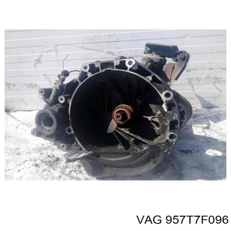 Compre 957T7F096 VAG Caixa de Mudança montada (caixa mecânica de velocidades)