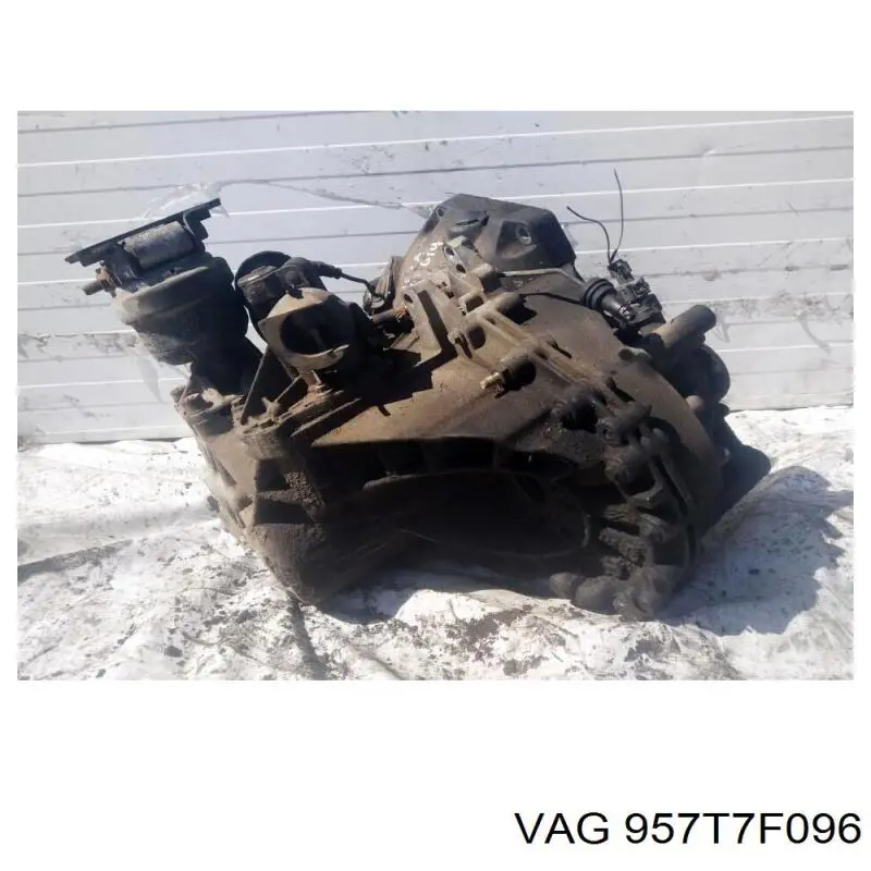 957T7F096 VAG Caixa de Mudança montada (caixa mecânica de velocidades)