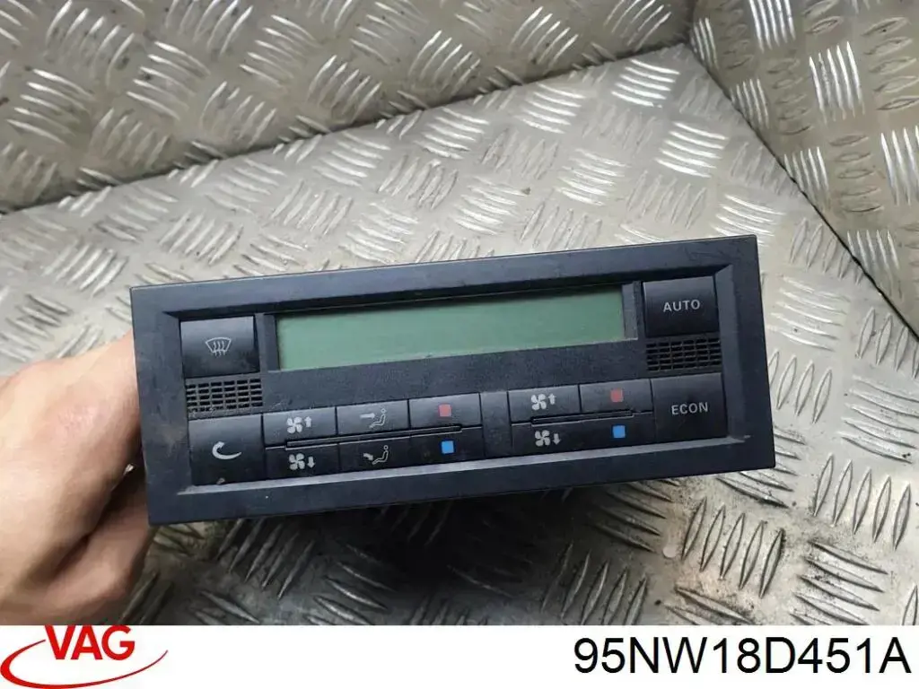 95NW18D451A VAG 