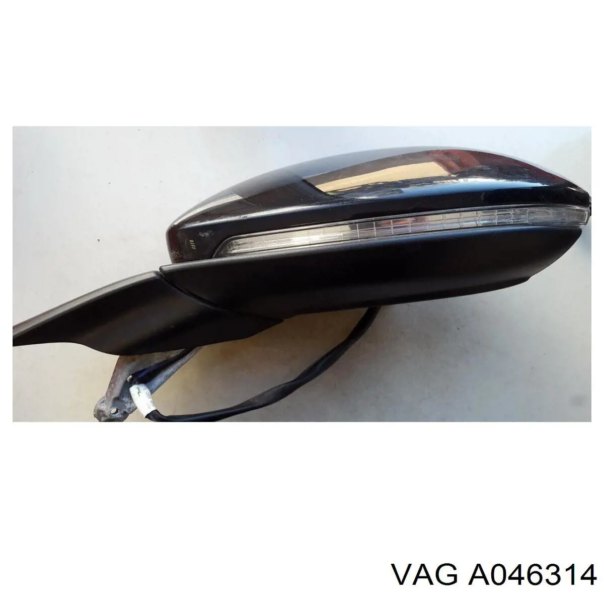 A046314 VAG Espelho de retrovisão direito