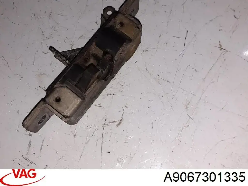 Fecho da porta lateral deslizante direita VAG A9067301335 preço, a partir de 41,30 USD