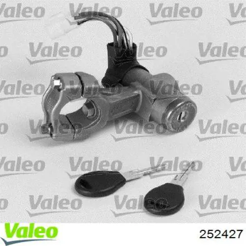 Fecho de ignição Nissan Patrol  Y60