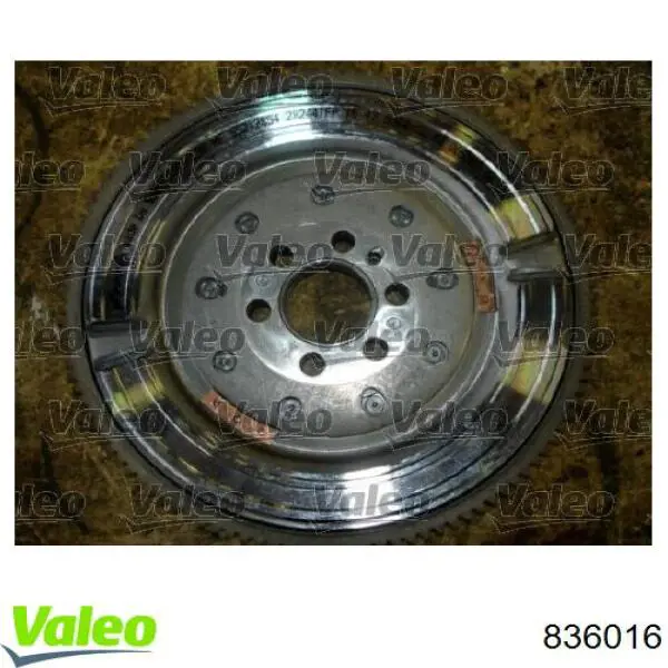 Compre 836016 VALEO Volante de motor